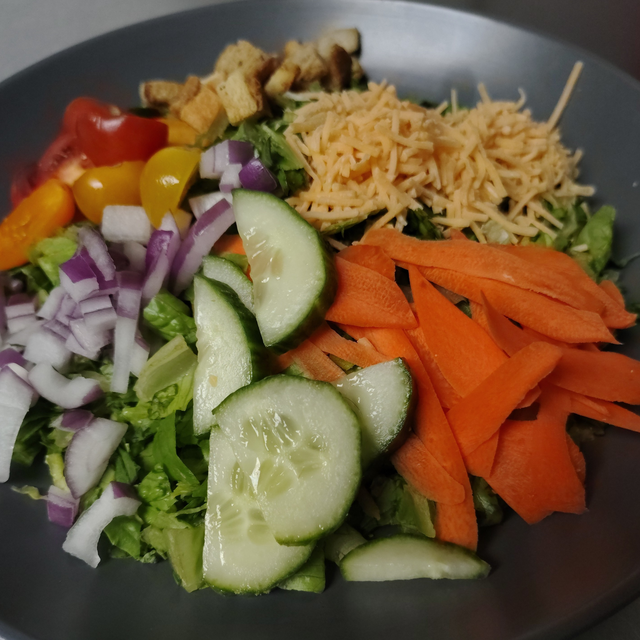 D3 House Salad.